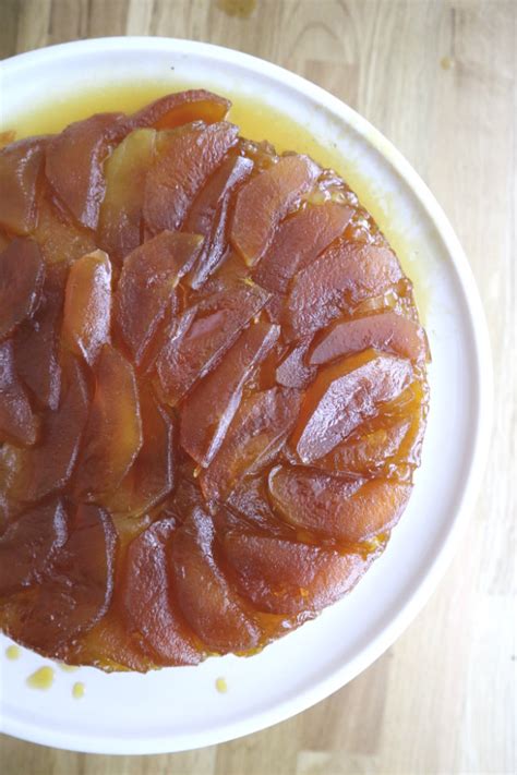 Veganizing Julia: Vegan Apple Tarte Tatin - Cooking By Laptop