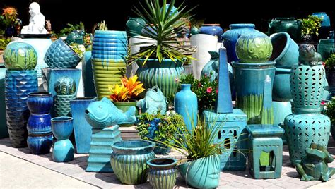 Vietnam pottery factory | Garden pottery, Large garden pots, Outdoor pottery