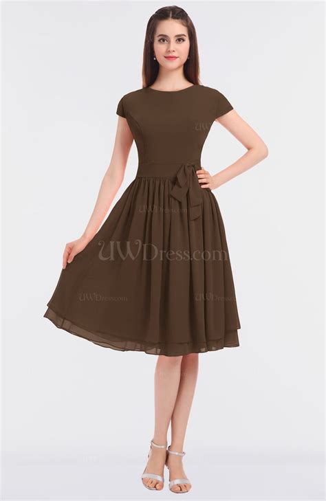 Chocolate Brown Antique Jewel Short Sleeve Knee Length Flower Bridesmaid Dresses - UWDress.com