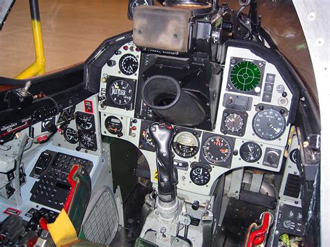 Saab J-35 OE Draken Cockpit | Mach 2