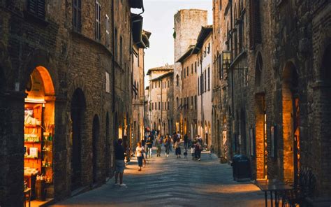 San Gimignano Guide: 12 Things to See and Do! - Where Food Takes Us