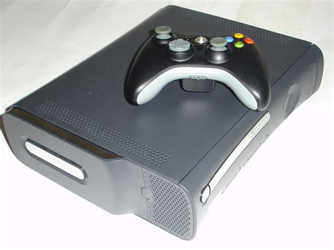 Archivo:Xbox 360 Elite 2.jpg - Wikipedia, la enciclopedia libre