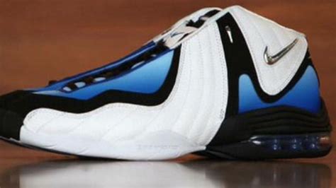 √ Kevin Garnett Signature Shoes