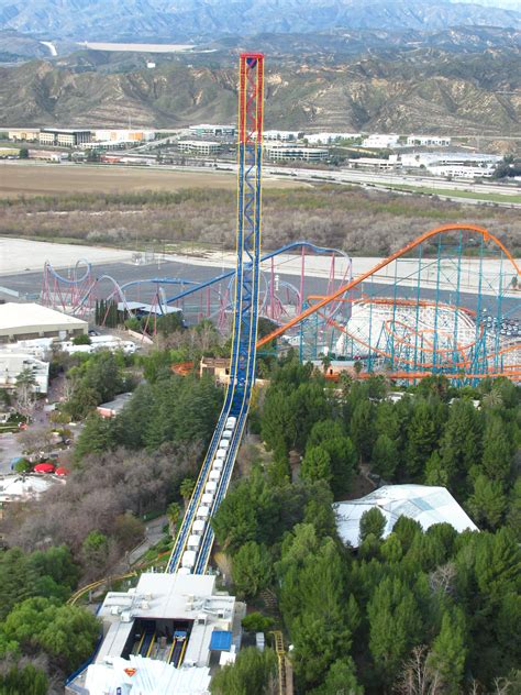 Superman - Escape from Krypton: Six Flags Magic Mountain - Aerial View (2736×3648) Bus Online ...