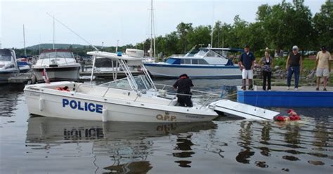 You're Doing it Wrong! 12 Priceless Boat Launch Fails | Boat, Boating ...