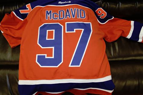 NEW REEBOK CONNOR MCDAVID OILERS JERSEY - SIZE 52