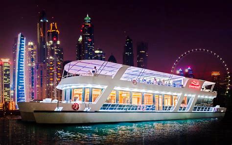 Marina Dinner cruise with Live Music | Headout