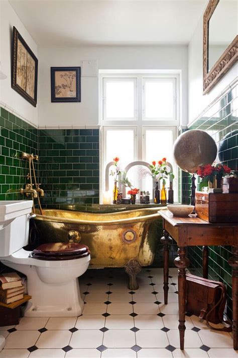 50 Refined Vintage Bathroom Décor Ideas - DigsDigs