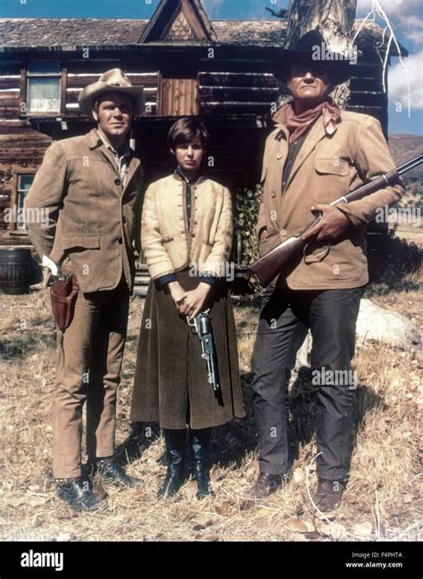 Kim Darby, Glen Campbell and John Wayne / True Grit / 1969 directed by Henry Hathaway [Paramount ...