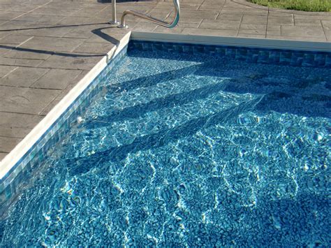 Corner Stairs Vinyl Liner Indianapolis | Pool steps, Vinyl pool, Pools backyard inground