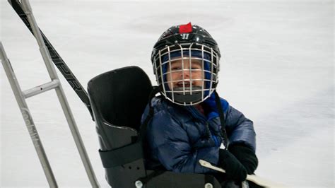 Adaptive ice hockey tournament in Cincinnati this weekend