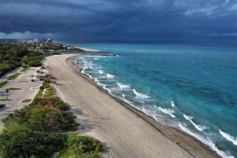 7 Jupiter FL Beaches for a Stress-Free Beach Day - Scenic States