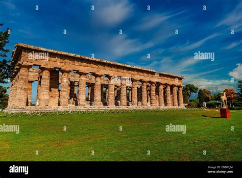 Second Temple of Hera in Paestum, Italy Stock Photo - Alamy