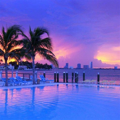 Purple Miami Beach sunset. | Miami beach, Dream vacations, Vacation spots