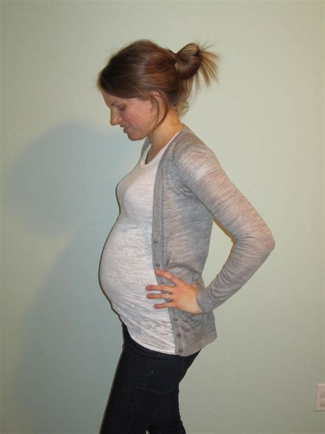 Pregnant With Twins 8 Weeks