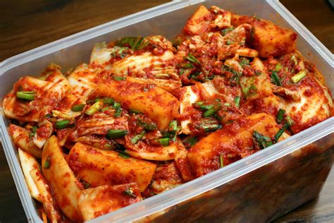 Korean food photo: Kimchi! - Maangchi.com