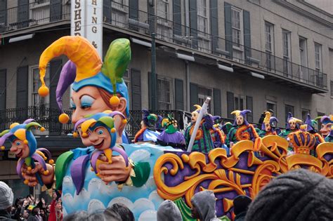 Here Are 10 Mardi Gras Parades You Simply Cannot Miss In New Orleans ...