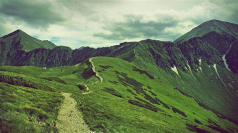 Sfondi : paesaggio, montagne, collina, erba, cielo, strada, verde ...