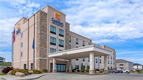 Comfort Inn & Suites Mandan/Bismarck ND from $112. Mandan Hotel Deals ...