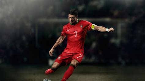 1600x900 Cristiano Ronaldo Soccer Player 8k Wallpaper,1600x900 ...