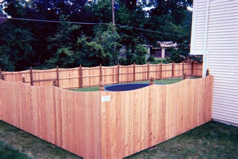 Concave wood fences - Eagle Fence fence company and contractor of Fort ...