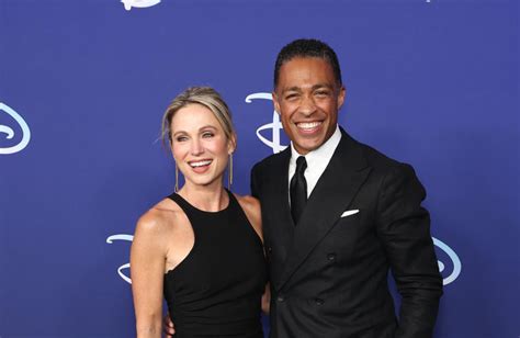 T.J Holmes and Amy Robach have 'lost friends' amid their affair scandal