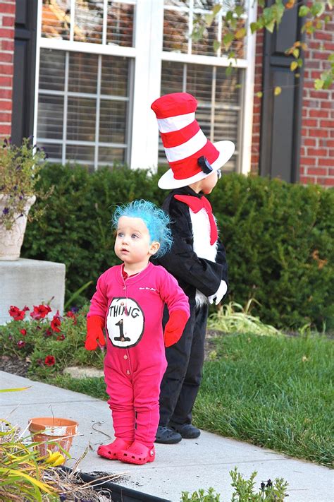 DIY The Cat in the Hat Family Costume - Costume Yeti