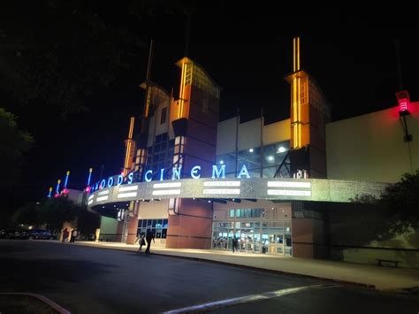 Regal Northwoods Stadium 14 in San Antonio, TX - Cinema Treasures