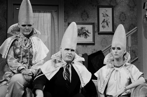 Snl Coneheads Consume Mass Quantities - Gamer 4 Everbr