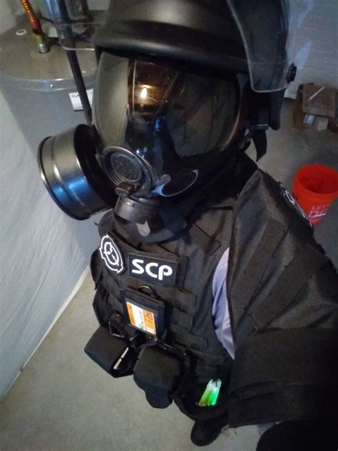 Guard cosplay: COMPLETE! : r/SCP