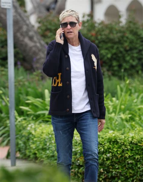 ELLEN DEGENERES Out for Lunch in Santa Barbara 05/19/2023 – HawtCelebs