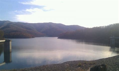 Nov 1 - Watauga Lake - Long Distance Hiker