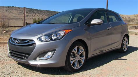 2013 Hyundai Elantra GT Auto 0-60 MPH Drive & Review