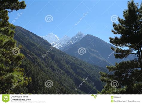 Everest Summit from Nepal in Everest Trek Stock Image - Image of icefall, area: 36345995