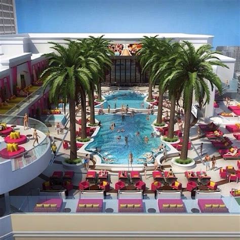 Drais pool club Las Vegas | Las vegas hotels, Vegas pool party, Las ...