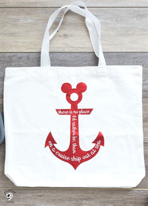 How to make Disney Family Shirts for a Disney Cruise Shirts & Free SVG Files