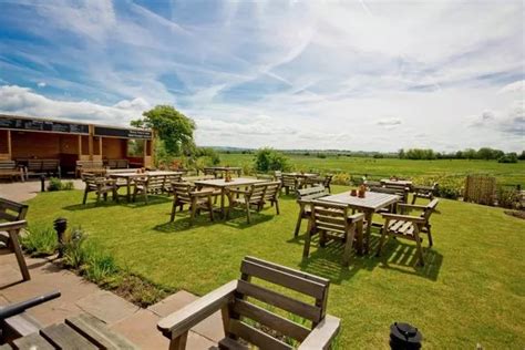 8 pubs and restaurants near Chester with the best views - Chester Chronicle