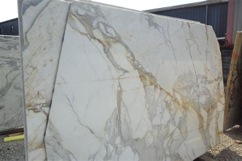 Calacatta Borghini Marble Slabs - Imperial Marble & Granite Importers Ltd