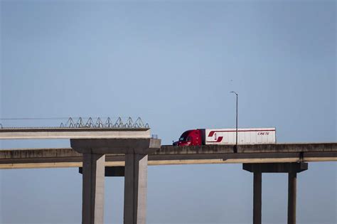 'Significant' flaws: Partially built Beltway 8 Bridge over Houston Ship ...