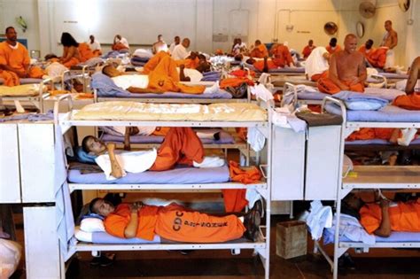 U.S. Prisons’ Overcrowding Pandemic Failures