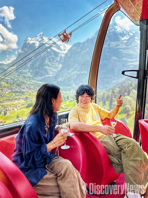 Suíça Tourism, a cantora Lee Hyo-ri e Lee Sang-Soon escalam o pico mais ...
