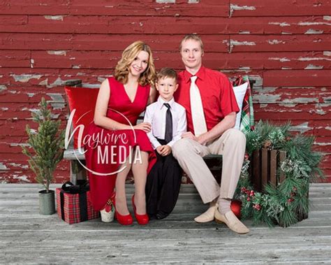 Family Outdoor Christmas Photography Session Rustic Festive | Etsy