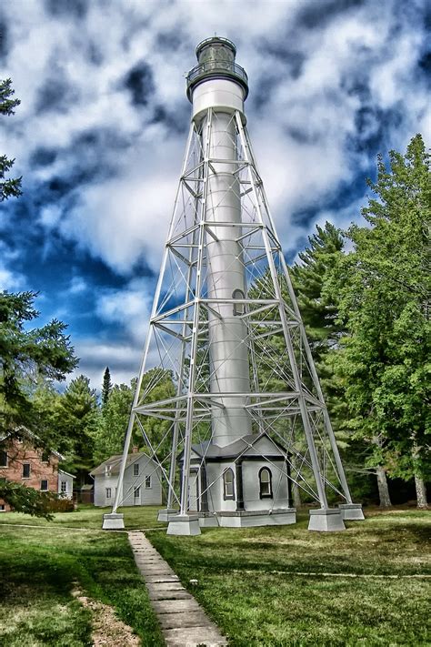 Wisconsin,lighthouse,sky,clouds,architecture - free image from needpix.com