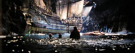 THE GOONIES Pirate Ship The Inferno Cast Cave Set 1985 Vista-Vision ...