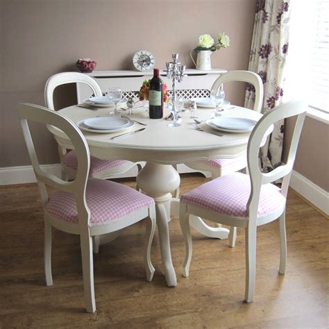 Kitchen Table With 4 Chairs