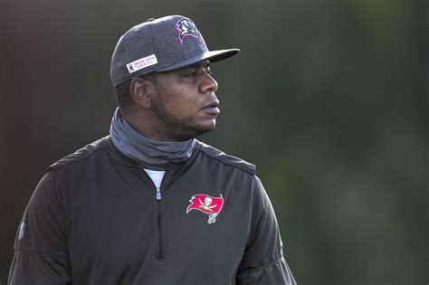 PFF ranks Buccaneers’ Byron Leftwich as NFL’s sixth-best play caller ...