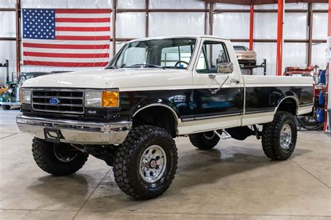 1989 Ford F250 | GR Auto Gallery