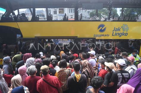 BUS WISATA GRATIS DI JAKARTA | ANTARA Foto