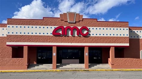 Golden Ticket Cinemas takes over old Dublin AMC Classic 8 | 13wmaz.com