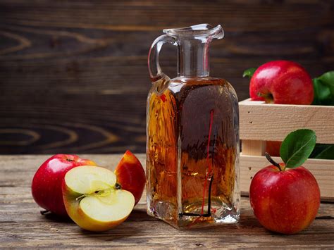 Apple Cider Vinegar for Weight Loss – What Science Says